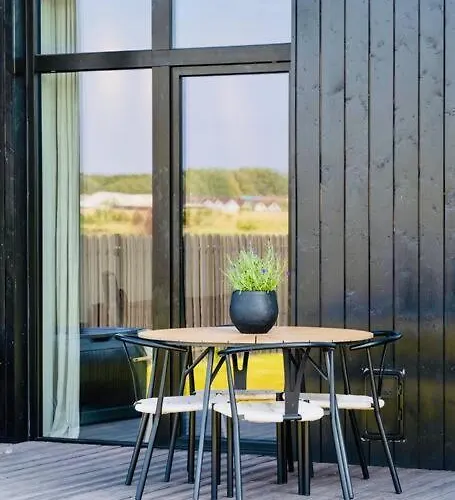 Modern By The Sea Villa *